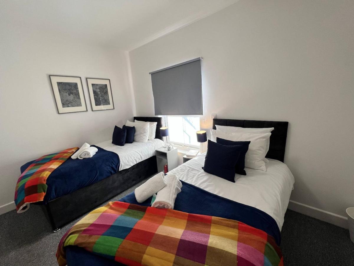 Stay - The Wellington Burton On Trent Экстерьер фото